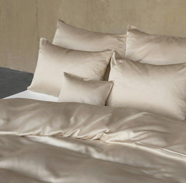 The LIVIA Bed Sheet