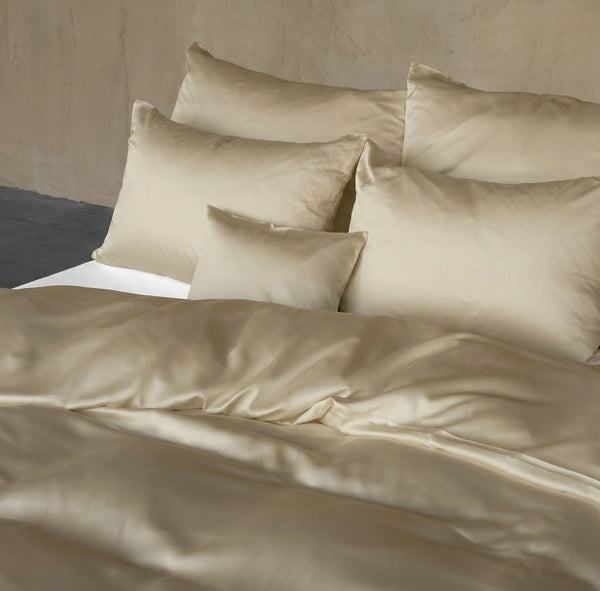 The LIVIA Bed Sheet